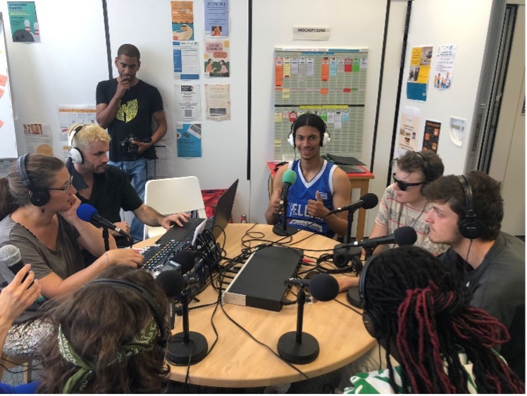 radio